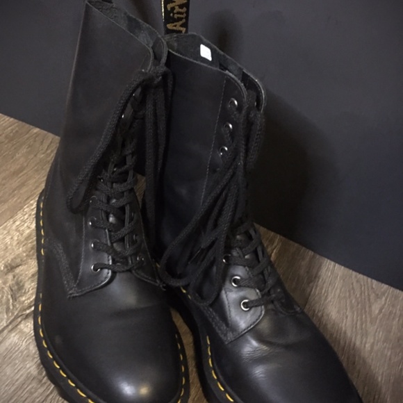 Doc Marten Men’s Boots main image 5